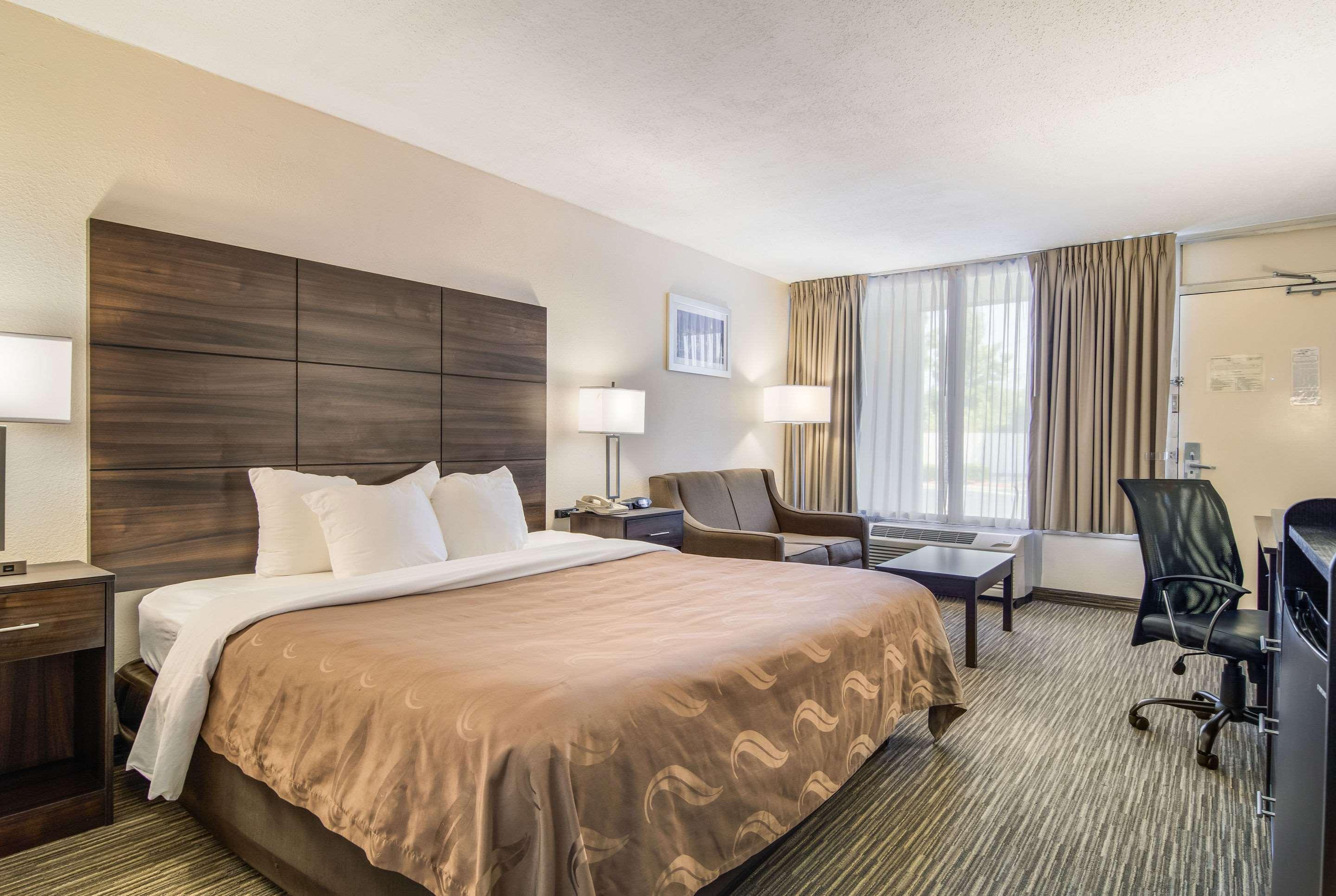 Quality Inn Suwanee I-85 Exterior foto