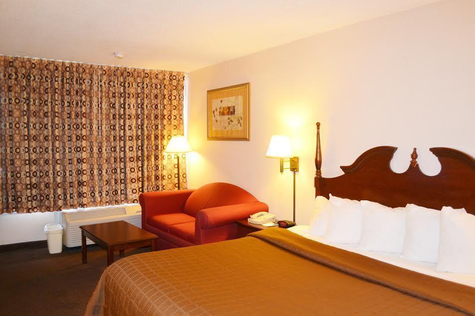 Quality Inn Suwanee I-85 Exterior foto