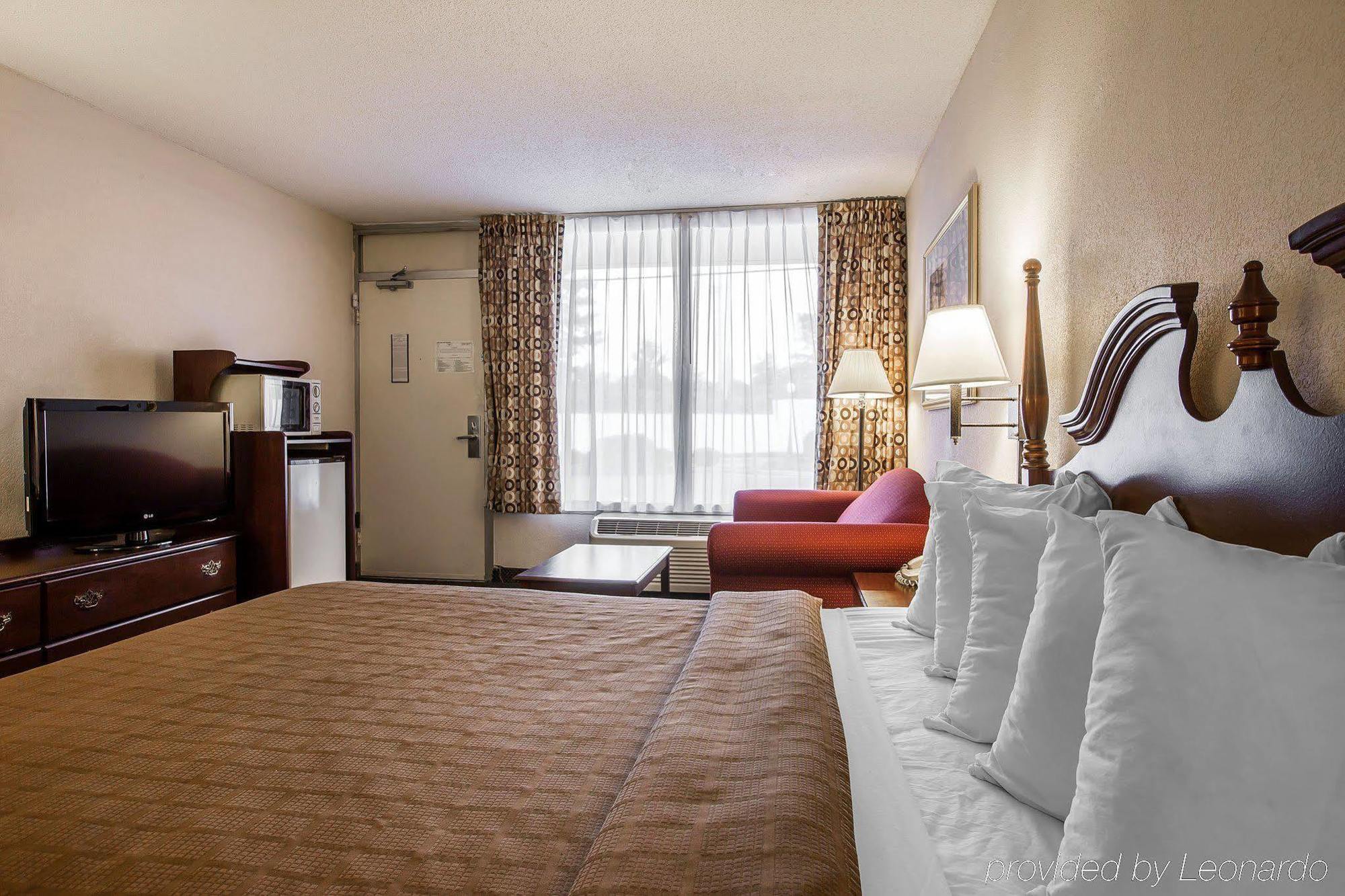 Quality Inn Suwanee I-85 Exterior foto