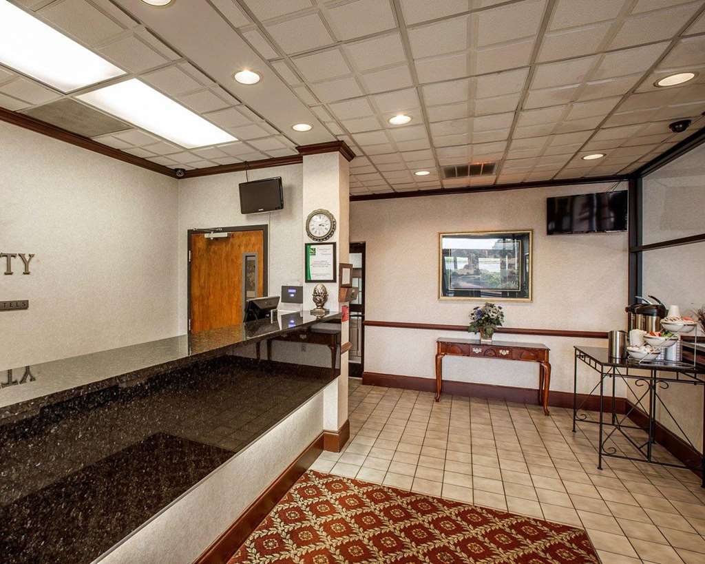 Quality Inn Suwanee I-85 Interior foto